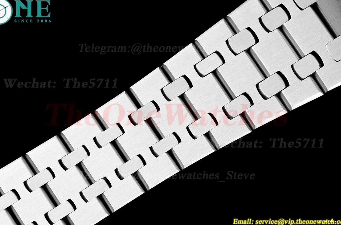 Swiss 33mm SS SS Quartz Black Ladies Oak Dial 8F Royal 0227